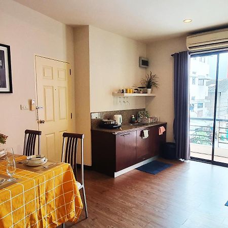 552 Residence Банкок Екстериор снимка